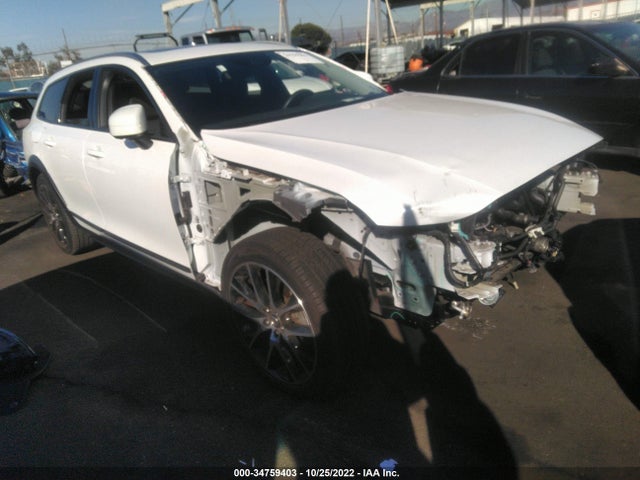 2018 Volvo V90, VIN: YV4A22NL8J1018168