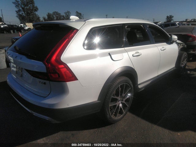 2018 Volvo V90, VIN: YV4A22NL8J1018168