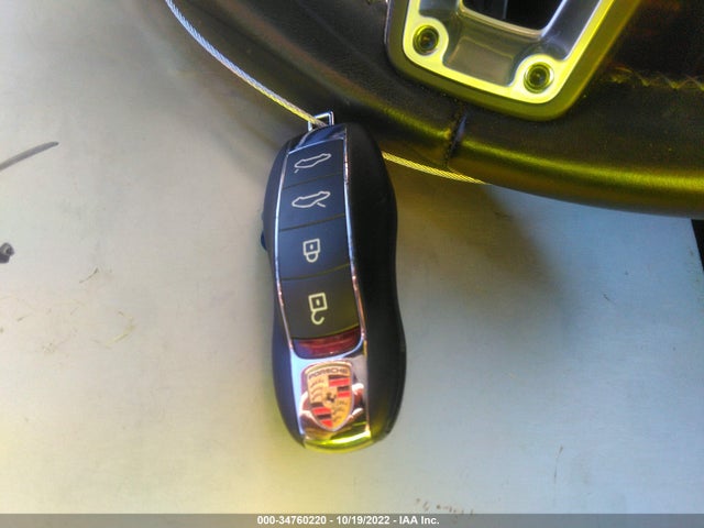 2017 Porsche Boxster, VIN: WP0CB2A87HS240881