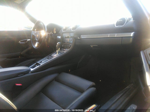 2017 Porsche Boxster, VIN: WP0CB2A87HS240881