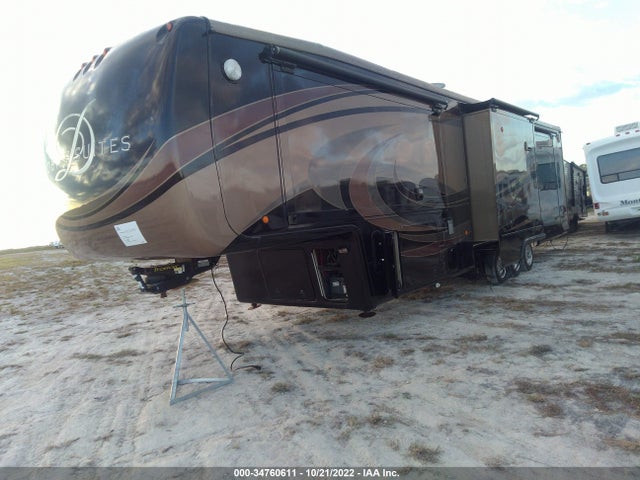 2014 Grand Design Mobile Suites მანქანა იყიდება აუქციონზე, vin: 5KEFA4337E1007258, აუქციონის ნომერი: 34760611