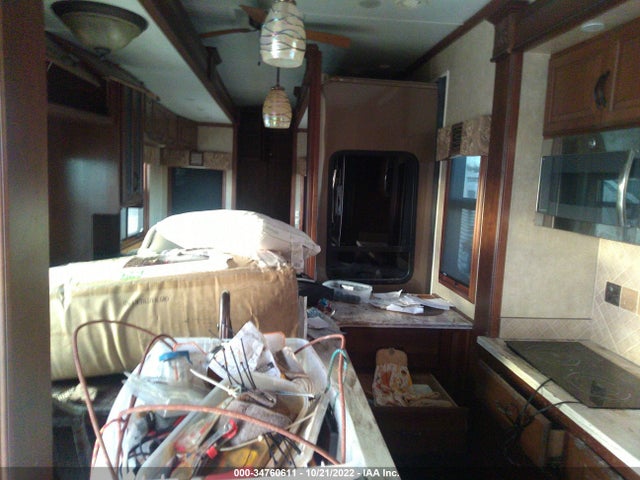 2014 Grand Design Mobile Suites მანქანა იყიდება აუქციონზე, vin: 5KEFA4337E1007258, აუქციონის ნომერი: 34760611