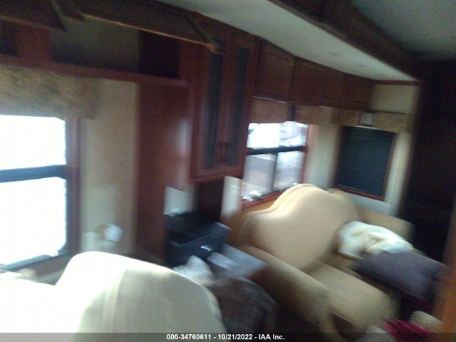 2014 Grand Design Mobile Suites მანქანა იყიდება აუქციონზე, vin: 5KEFA4337E1007258, აუქციონის ნომერი: 34760611