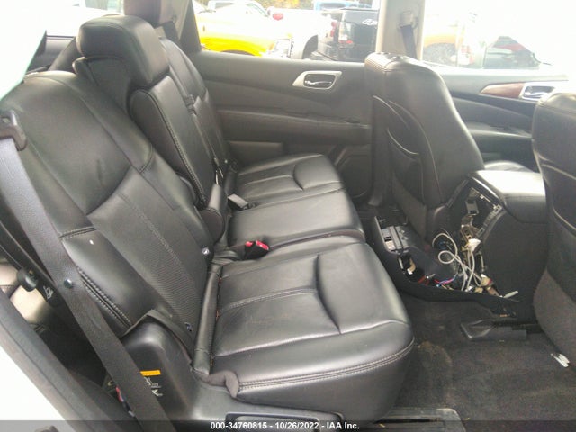 2017 Nissan Pathfinder, VIN: 5N1DR2MM5HC611664
