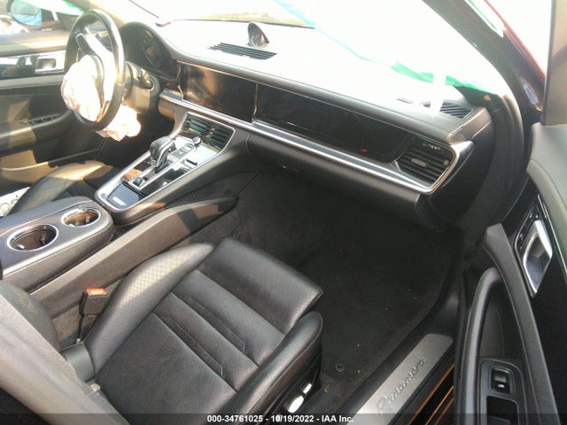 2017 Porsche Panamera, VIN: WP0AA2A76HL101496