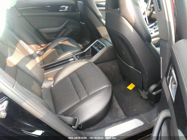 2017 Porsche Panamera, VIN: WP0AA2A76HL101496