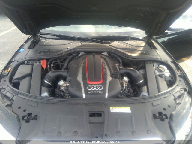 2017 Audi S8, VIN: WUAJ5AFD8HN900989