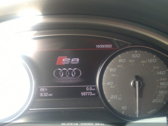2017 Audi S8, VIN: WUAJ5AFD8HN900989