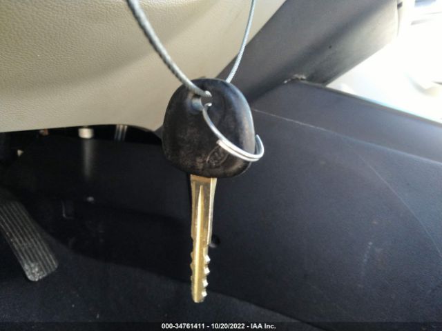 KNAFU4A22A5817624 KIA FORTE EX