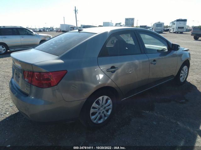 KNAFU4A22A5817624 KIA FORTE EX