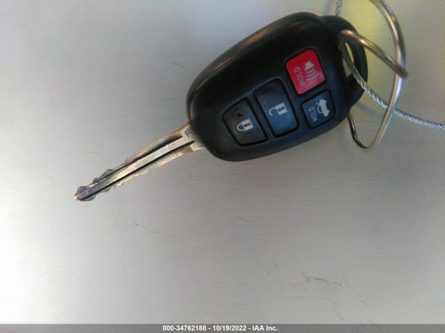2014 TOYOTA COROLLA L/LE/S/S PLUS/LE PLUS VIN: 5YFBURHE1EP077684