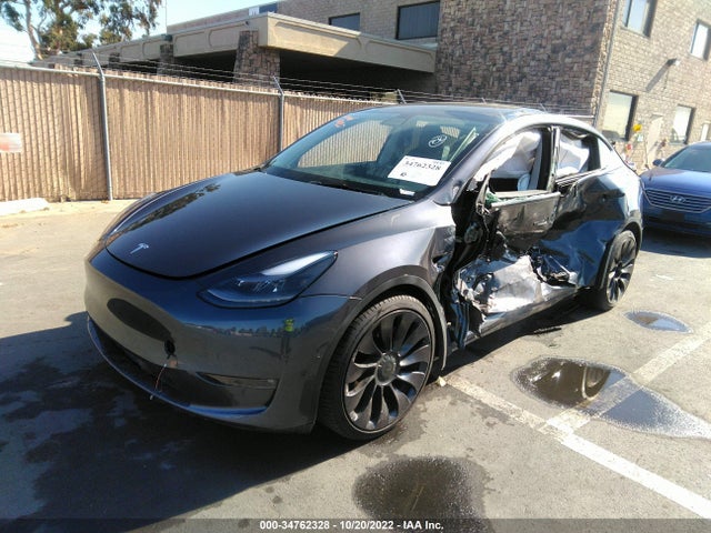 Tesla Model Y Performance 2021 5YJYGDEFXMF220532 Image 2