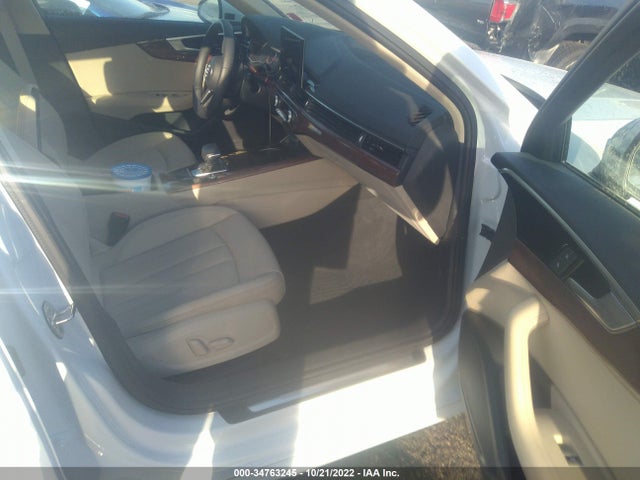 2022 Audi A4, VIN: WAUABAF48NN003332