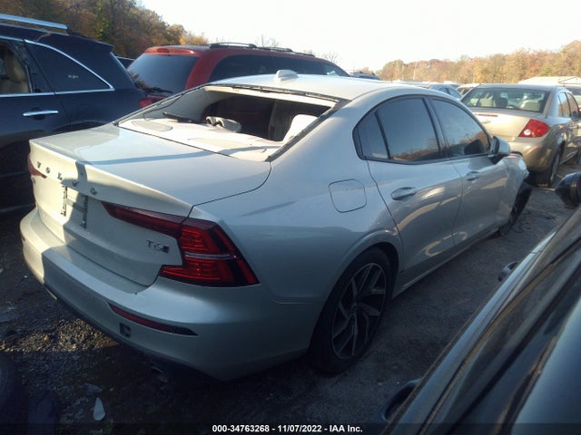2019 Volvo S60, VIN: 7JRA22TK2KG005770