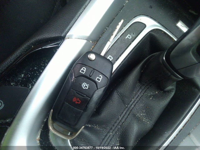 2015 FORD FUSION SE VIN: 3FA6P0H70FR263000