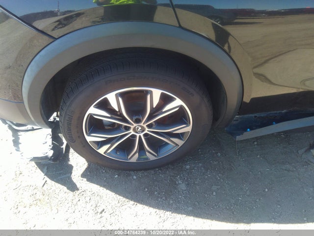2019 Infiniti QX30, VIN: SJKCH5CR4KA010134