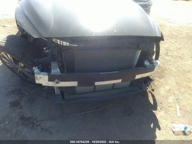 2019 Infiniti QX30, VIN: SJKCH5CR4KA010134