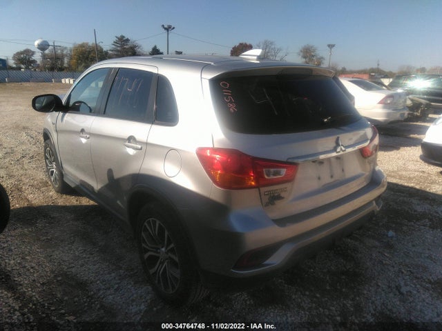 2018 Mitsubishi Outlander, VIN: JA4AR3AU8JU011586