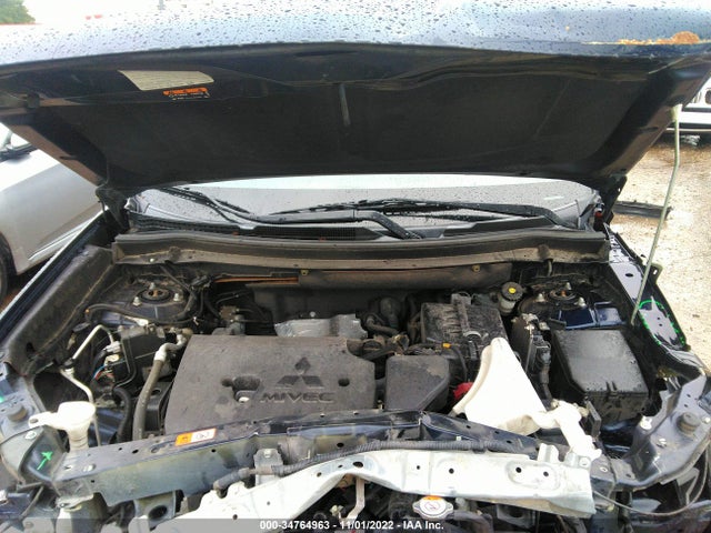 JA4AD2A30JJ001085 Mitsubishi Outlander Es