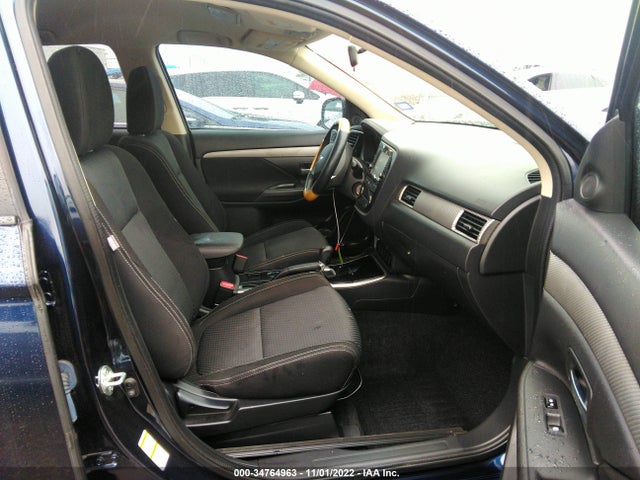 JA4AD2A30JJ001085 Mitsubishi Outlander Es
