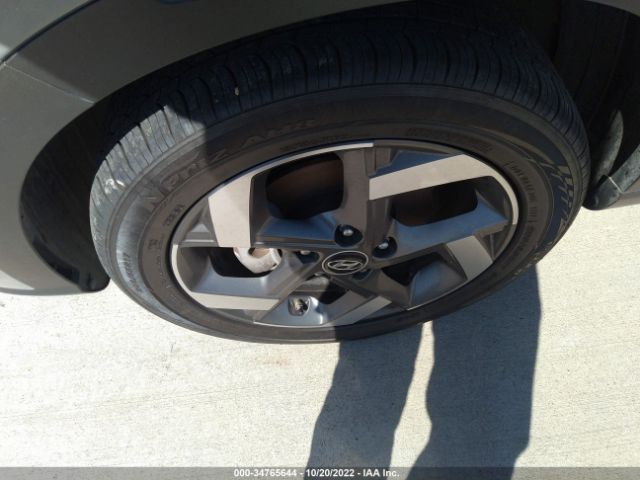 KMHRC8A3XNU137819 Hyundai Venue Sel