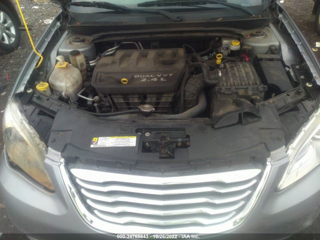 1C3CCBAB1DN705838 Chrysler 200 LX