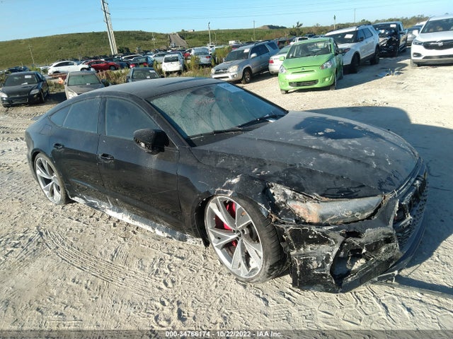 2021 Audi RS 7, VIN: WUAPCBF22MN910044