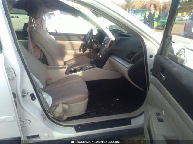 4S4BRBDC9E3300507 Subaru Outback 2.5i Premium