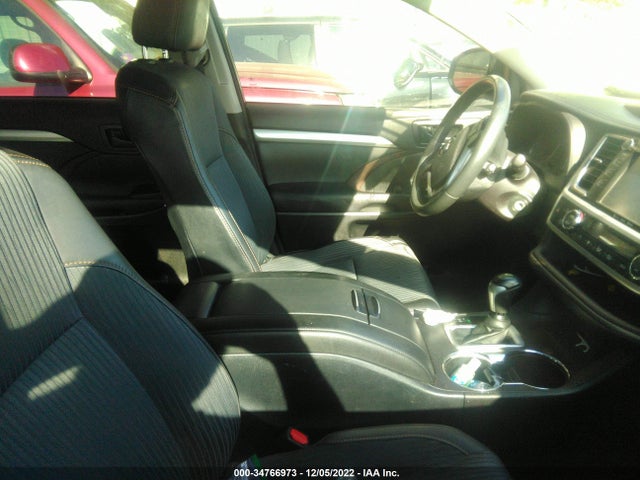 Toyota Highlander Le 2016 5TDZKRFH8GS125046 Image 5
