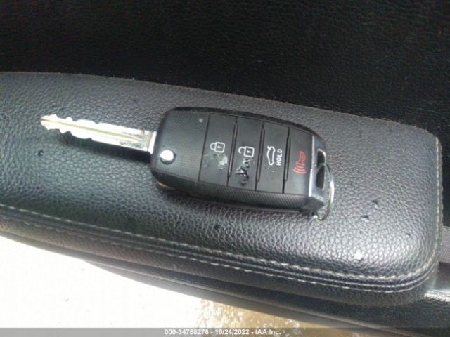 3KPFL4A73HE009315 KIA FORTE LX