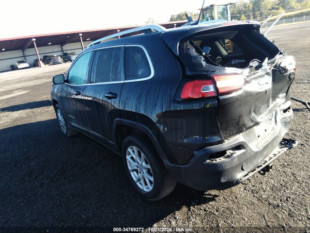 2016 Jeep Cherokee, VIN: 1C4PJLCB5GW247936