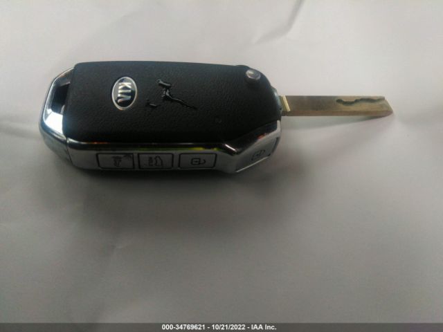 KNDJ23AU6L7084032 KIA SOUL LX