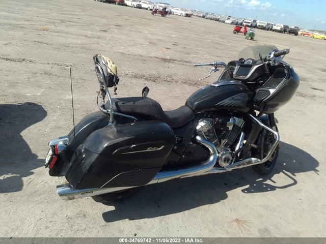 2020 INDIAN MOTORCYCLE CO. CHALLENGER LIMITED VIN: 56KLCARR7L3392435