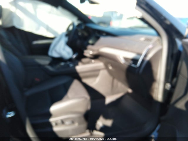 2020 Cadillac XT4, VIN: 1GYFZDR4XLF090153