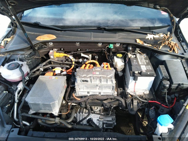 2019 Volkswagen Golf, VIN: WVWKR7AU9KW902493