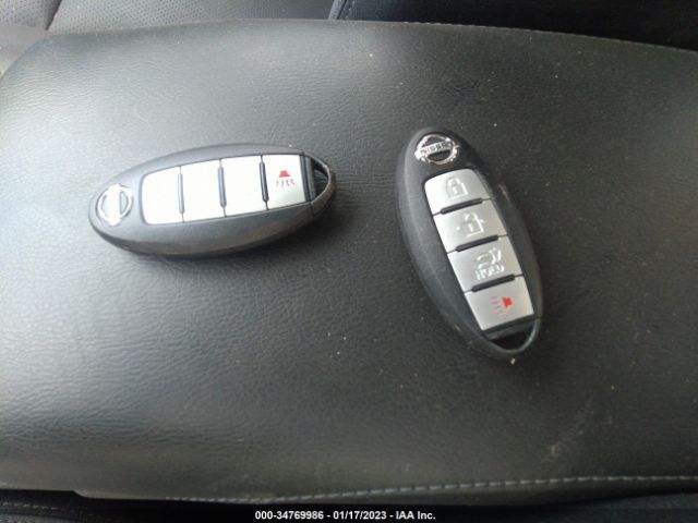 5N1AT2MV7FC775847 Nissan Rogue Sl