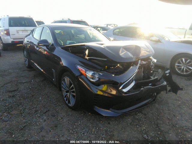 2019 Kia Stinger, VIN: KNAE15LA2K6068480