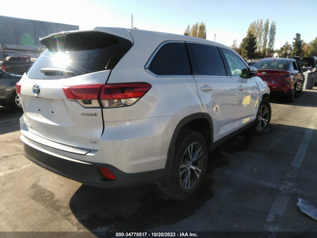 2019 Toyota Highlander, VIN: 5TDBGRFH4KS052589