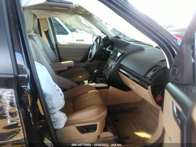 Land Rover LR2 2013 SALFR2BG7DH367564 Image 6
