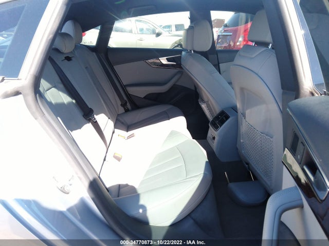 WAUBNCF5XKA068945 Audi A5 Sportback Premium Plus