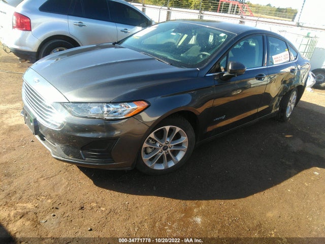 2019 Ford Fusion, VIN: 3FA6P0LU4KR197896
