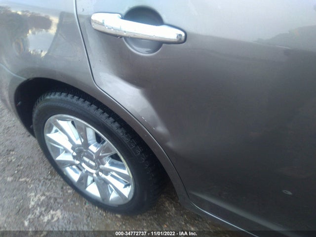 Lincoln MKZ 2010 3LNHL2JC8AR655731 Image 4