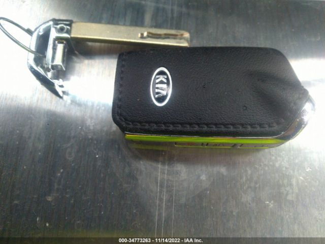 KNAE25LA0J6028409 KIA Stinger Premium