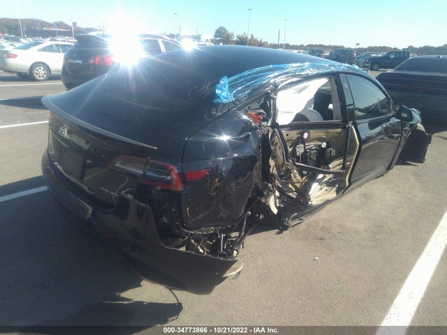 2019 Tesla 3, VIN: 5YJ3E1EB2KF422029