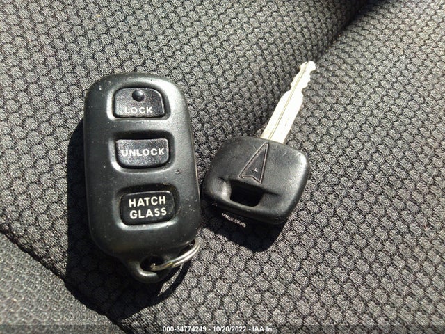 2007 PONTIAC VIBE VIN: 5Y2SL65827Z421807