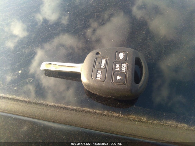 Lexus ES 330 2004 JTHBA30G845012814 Image 3