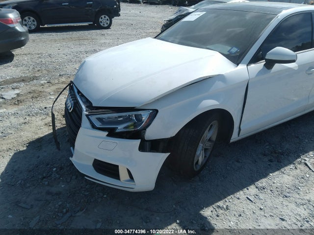 2017 Audi A3, VIN: WAUAUGFF1H1031774