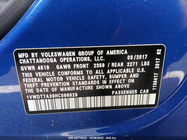 2017 Volkswagen Passat, VIN: 1VWDT7A38HC066829