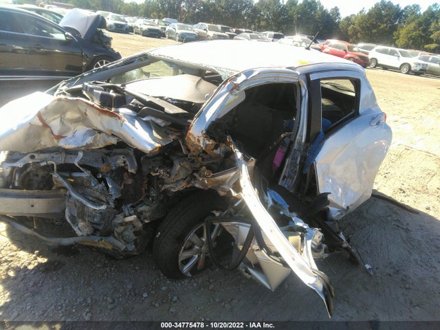 Toyota Yaris L/se/le 2015 VNKKTUD32FA029022 Image 2