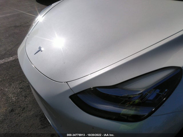 Tesla Model Y Long Range 2021 5YJYGDEE2MF214912 Image 10